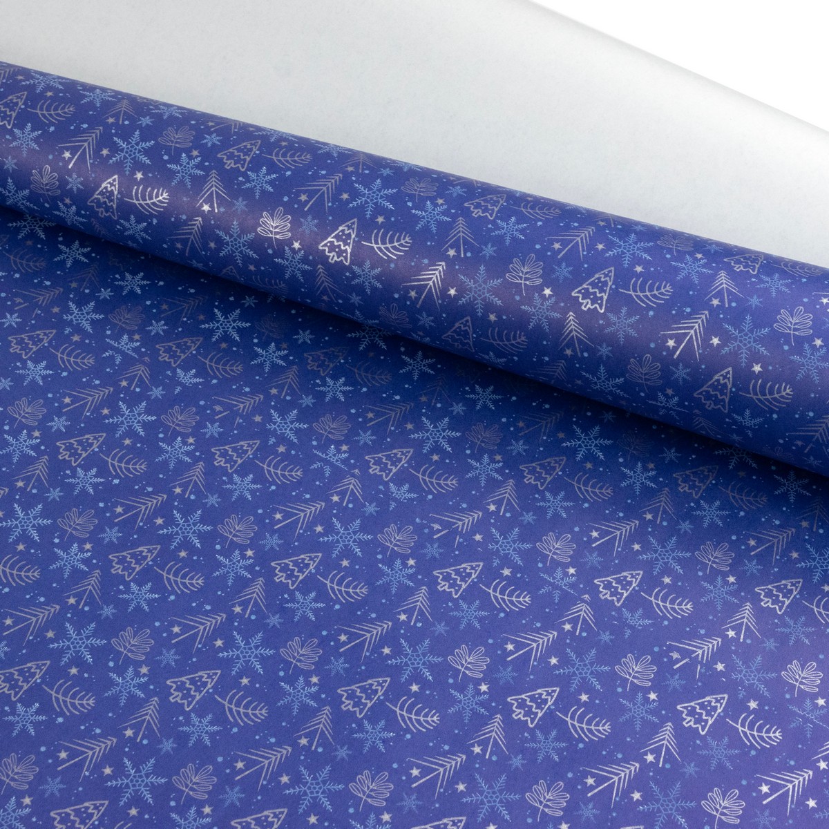 Бумага упаковочная крафт Елочки 60гр, 68 см 10 м, синий в интернет-магазине флористических аксессуаров Азалия Декор