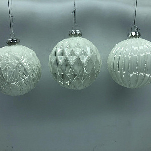 Украшение Шар (стекло), D8см, белый в интернет-магазине флористических аксессуаров Азалия Декор