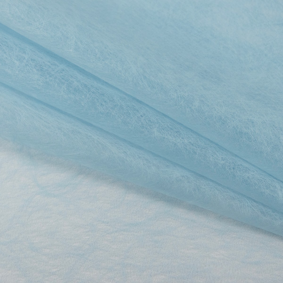 Фетр Паутинка 65гр,15 листов, 58х58см, голубой в интернет-магазине флористических аксессуаров Азалия Декор