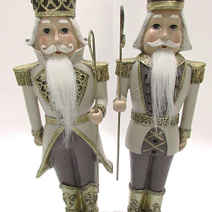 Сувенир Щелкунчик (полирезин), H30,5х9,5см, в асс., сиреневый в интернет-магазине флористических аксессуаров Азалия Декор