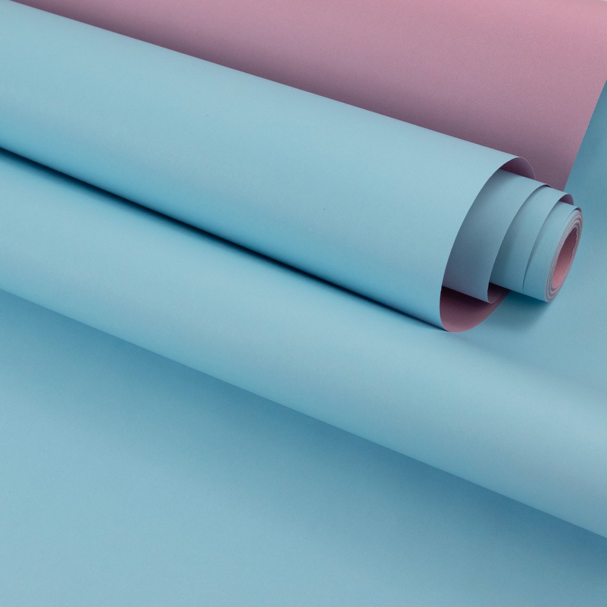 Бумага упаковочная крафт двусторонняя 60гр, 68 см 10 м, розовый/бирюзовый в интернет-магазине флористических аксессуаров Азалия Декор