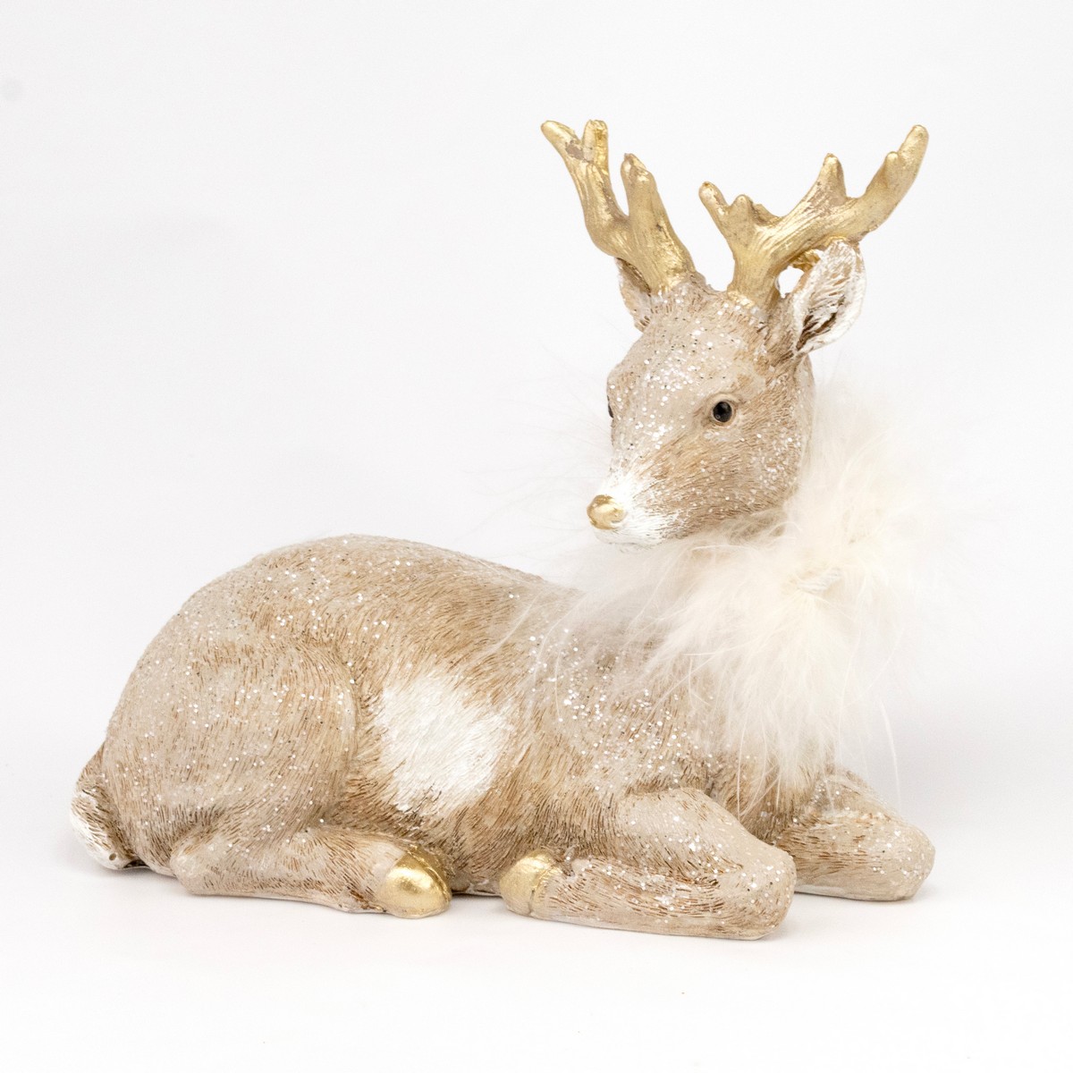 Сувенир Олень лежащий (полирезин), Н11х13х6,5см, шампань в интернет-магазине флористических аксессуаров Азалия Декор