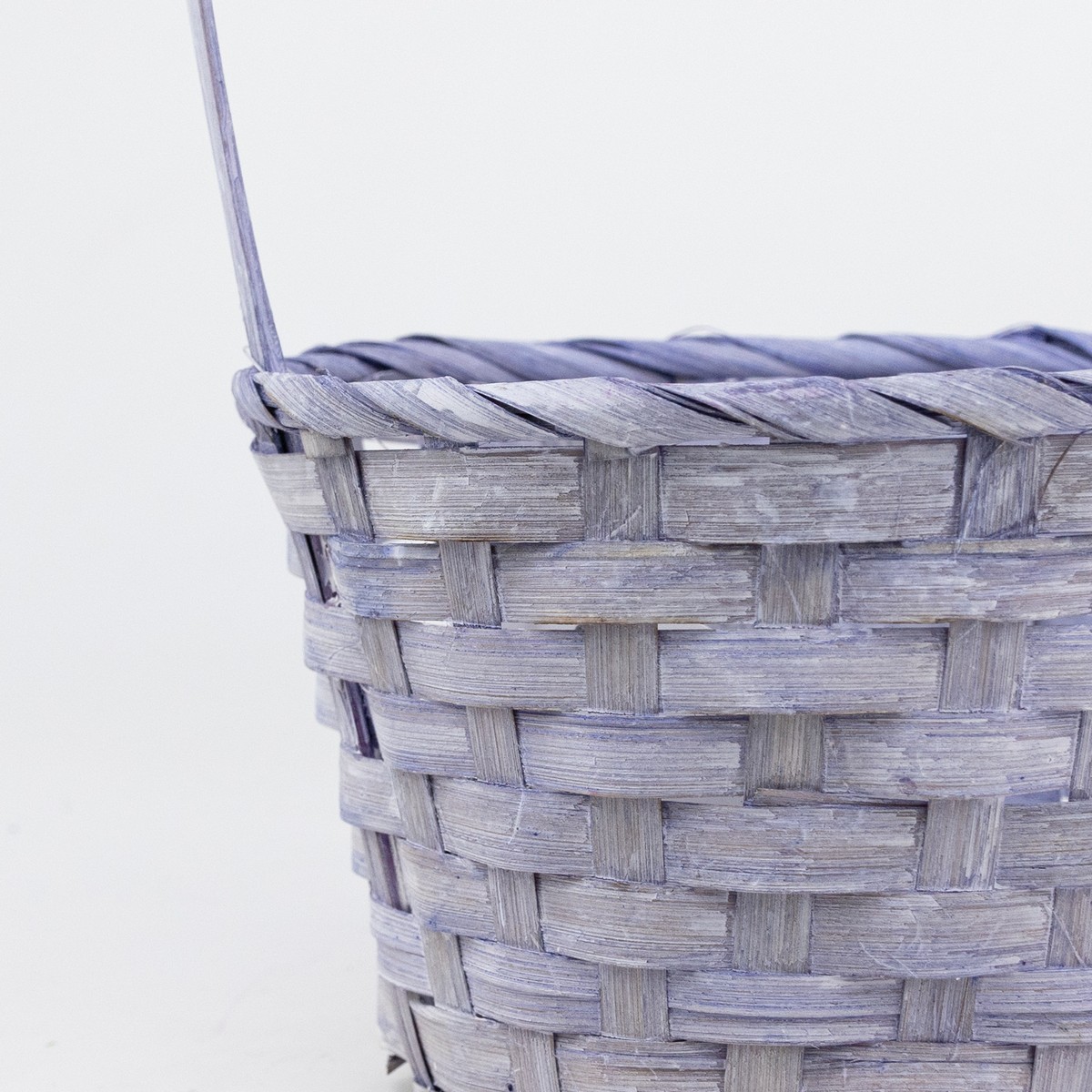 Корзина плетеная (бамбук), D15х9хH31см, сиреневый в интернет-магазине флористических аксессуаров Азалия Декор