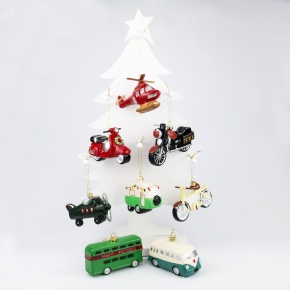 Украшенеи подвесное Машина/Мотоцикл (пластик), 11х5х7см, цв. в асс. в интернет-магазине флористических аксессуаров Азалия Декор