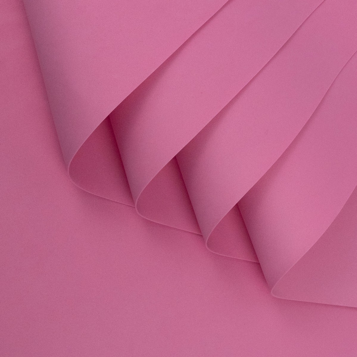 Фоамиран 10 листов 1 мм, 60х70см, темно-розовый в интернет-магазине флористических аксессуаров Азалия Декор