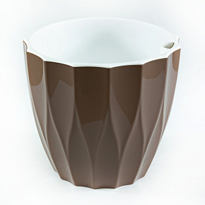 Кашпо Флюте со вставкой (пластик), D16xH14,5, 1,9л, мокко в интернет-магазине флористических аксессуаров Азалия Декор