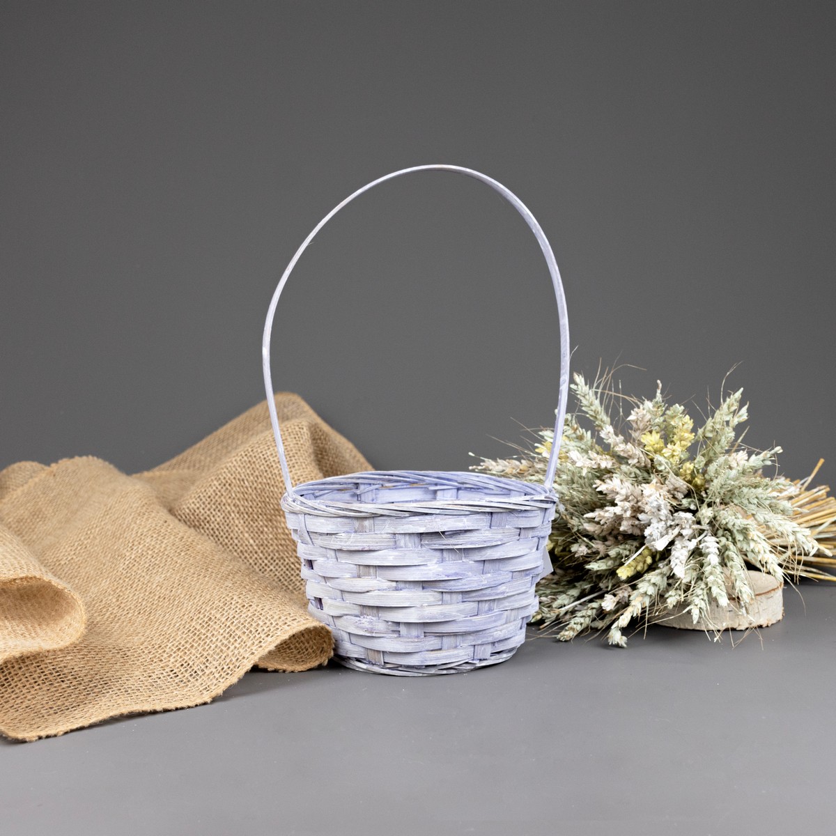 Корзина плетеная (бамбук), D16х10хH32см, сиреневый в интернет-магазине флористических аксессуаров Азалия Декор