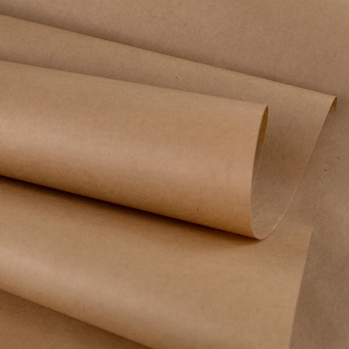 Бумага упаковочная крафт 60гр, 70 см 10 м, 0,420 кг, натуральный в интернет-магазине флористических аксессуаров Азалия Декор