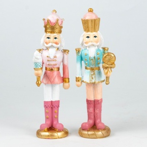 Сувенир Щелкунчик (полирезин), Н17,5х6х5см, в асс., розовый в интернет-магазине флористических аксессуаров Азалия Декор