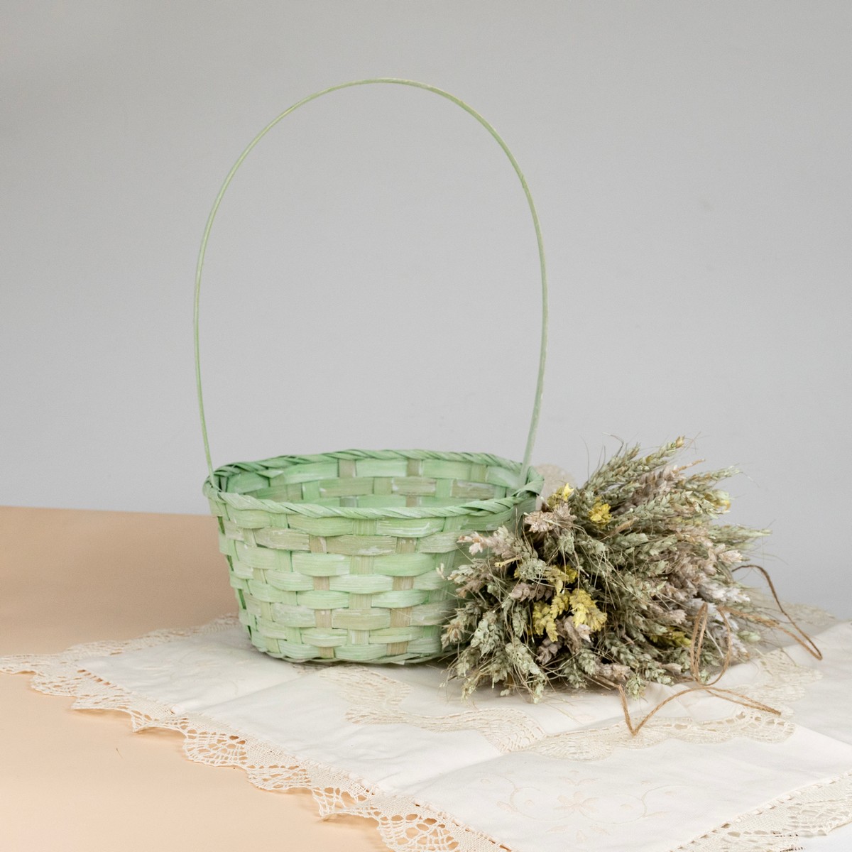 Корзина плетеная (бамбук), D20х10хH33см, зеленый в интернет-магазине флористических аксессуаров Азалия Декор