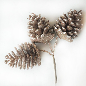 Набор шишек с глиттером на вставках 3шт., D6xL13см, шампань в интернет-магазине флористических аксессуаров Азалия Декор